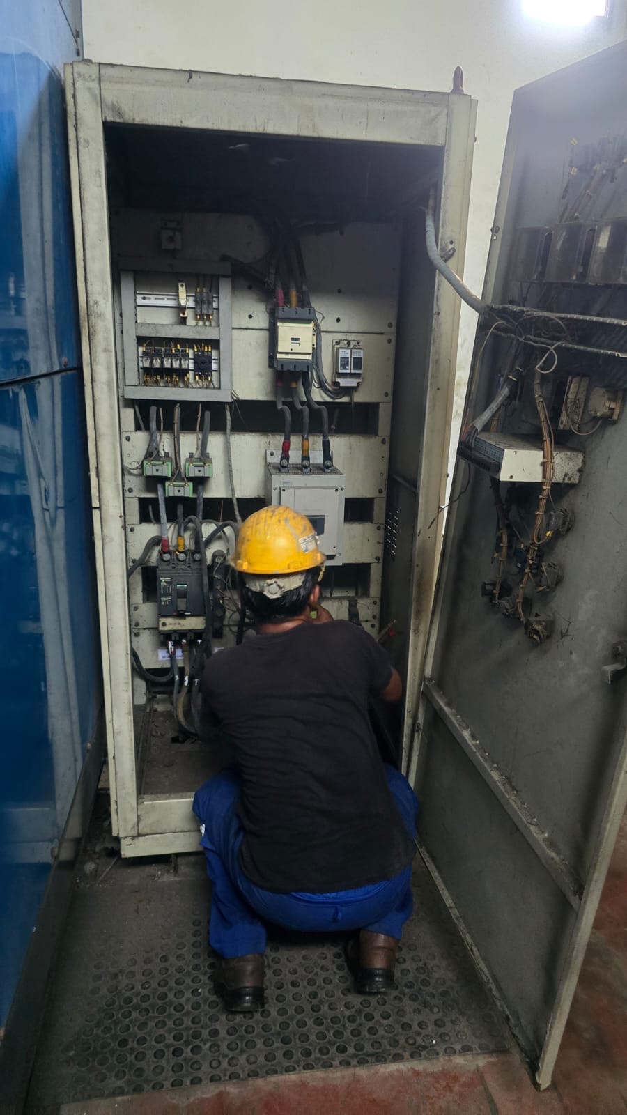 Legacy panel service